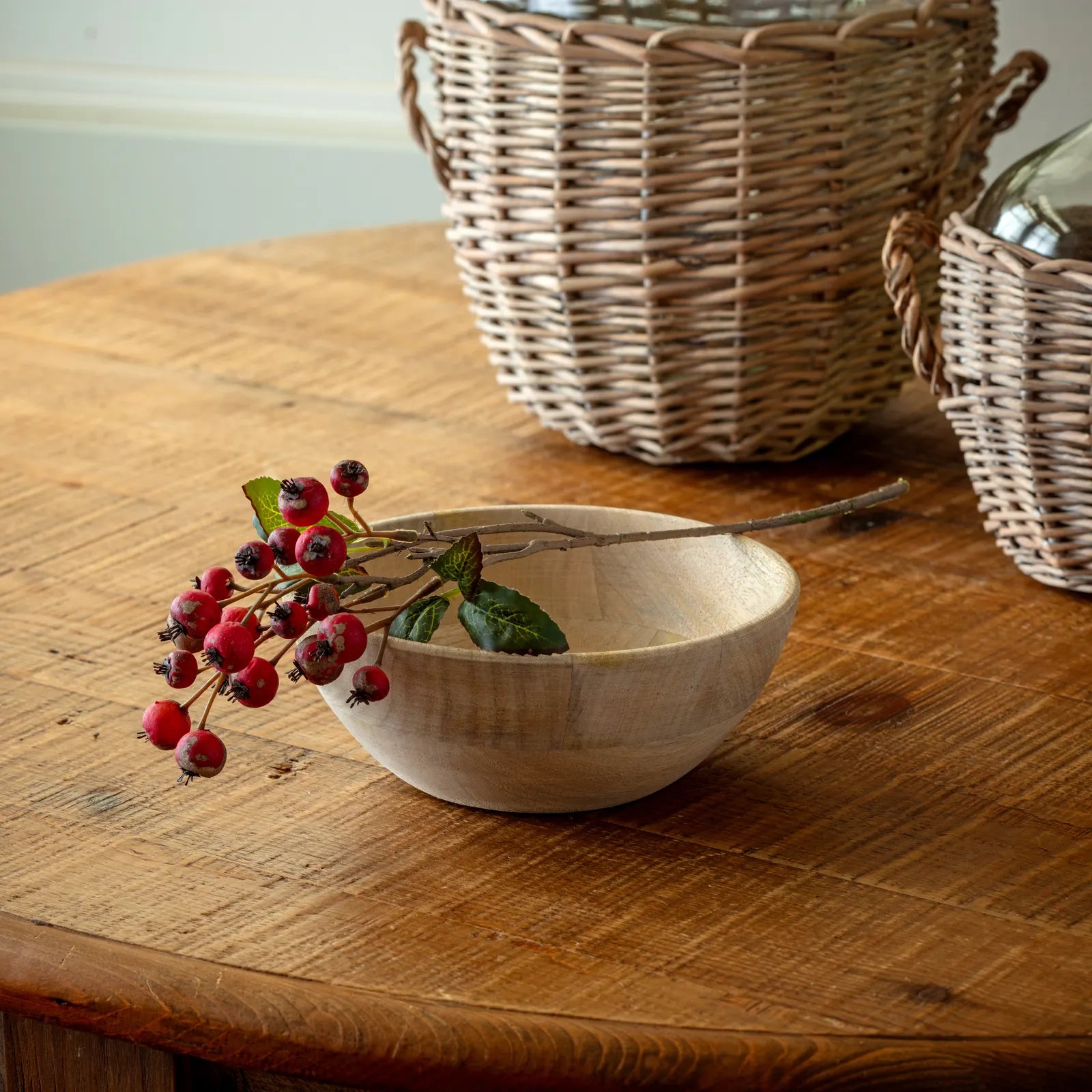 Linden Berry Stem Red